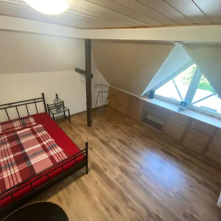 Luettje Huus Hébergement de vacances Wirdum