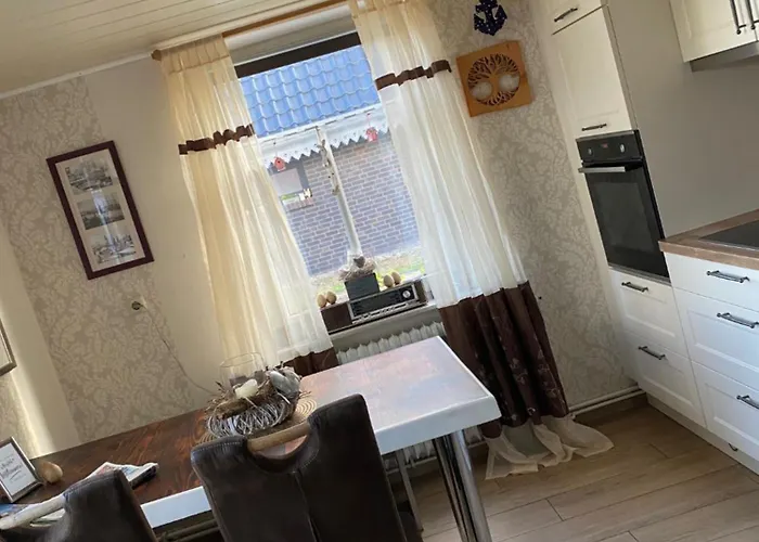 別荘 Luettje Huus Wirdum